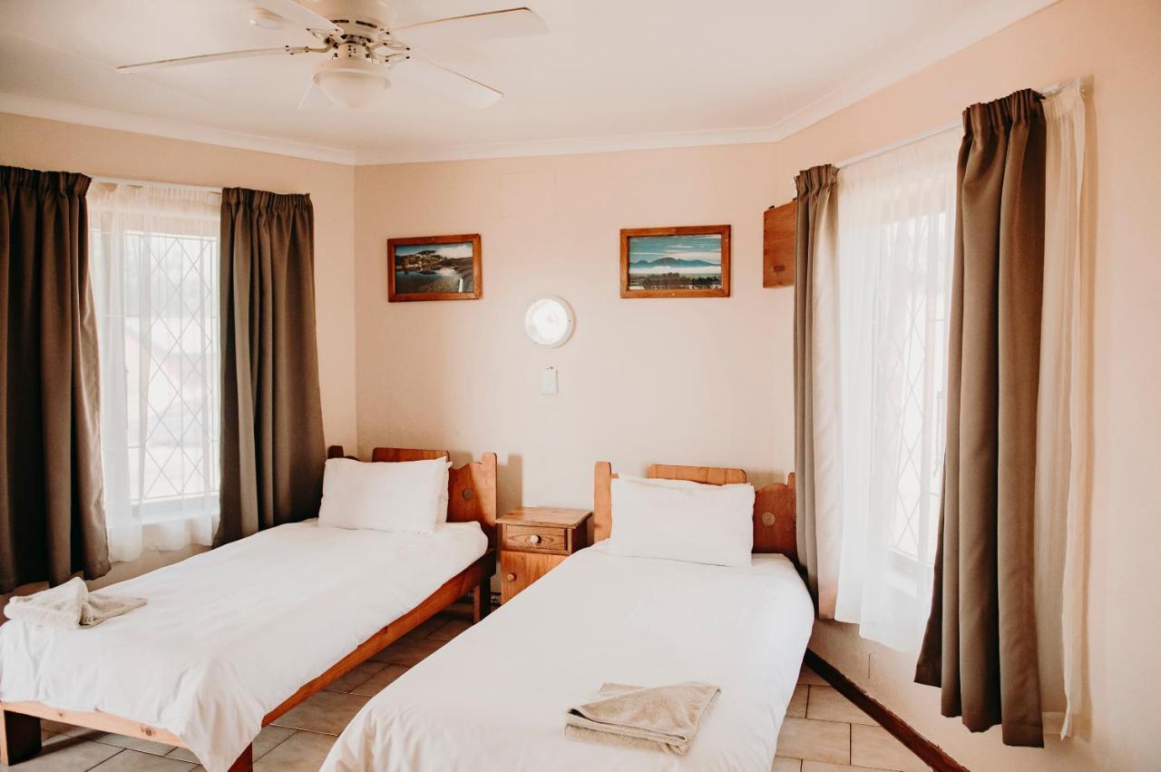 Port Edward Holiday Resort المظهر الخارجي الصورة