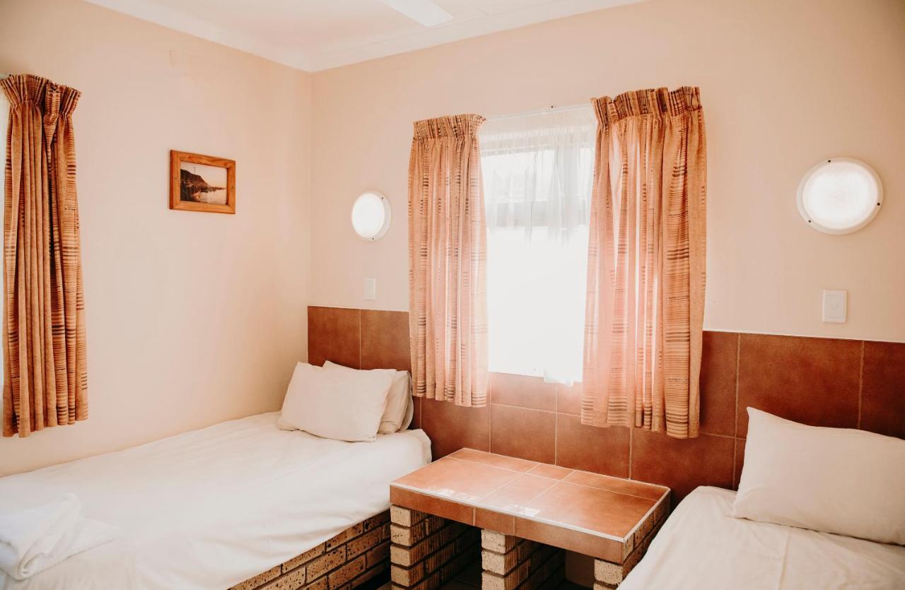Port Edward Holiday Resort المظهر الخارجي الصورة